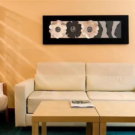 Acacia Suite Barcelona Room photo