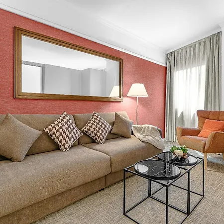 Acacia Suite Barcelona Room photo