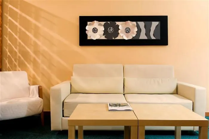 Acacia Suite