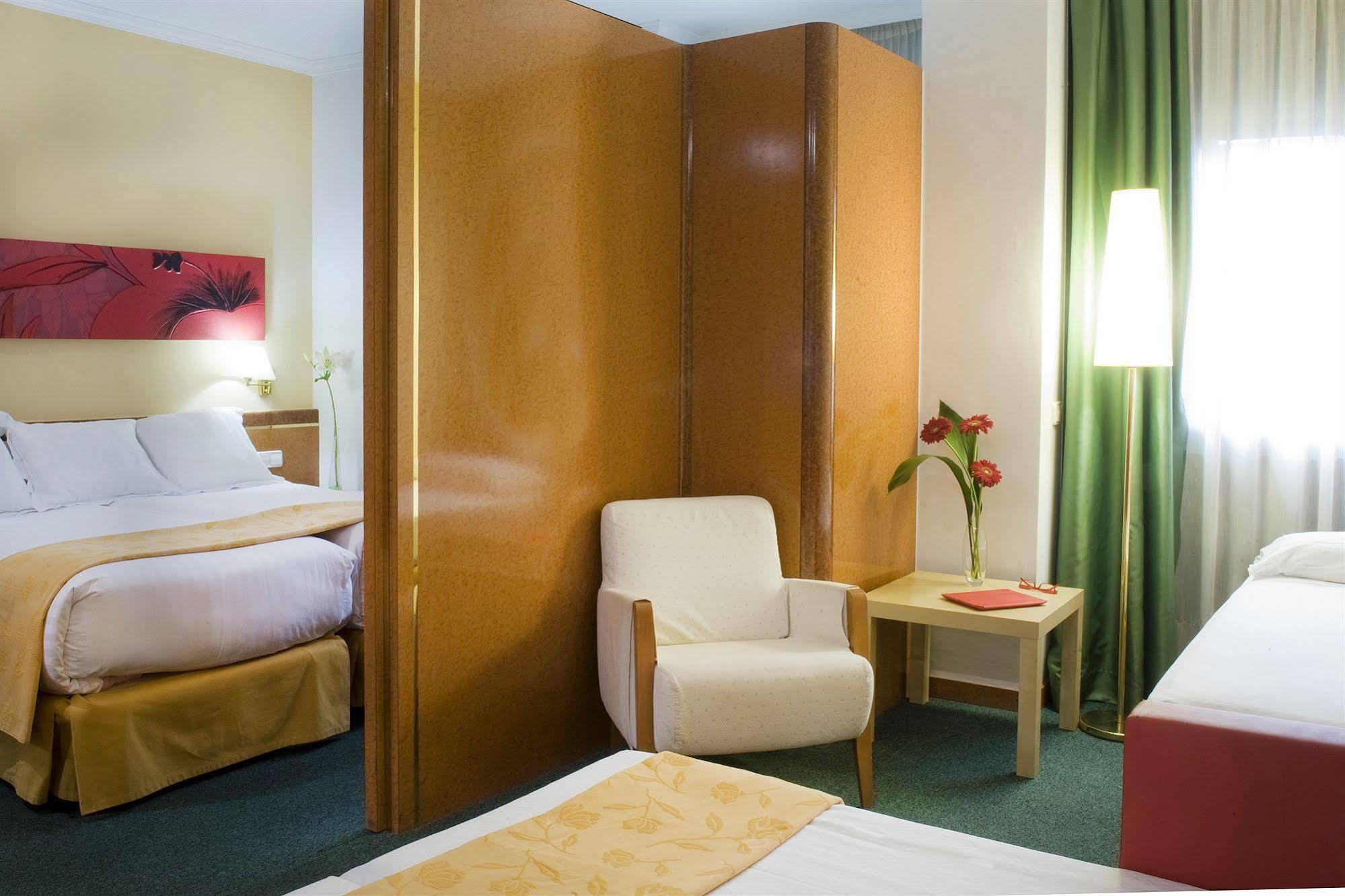Apart-hotel Acacia 4*
